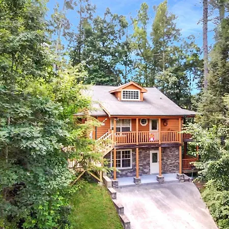 Timber Tree Lodge